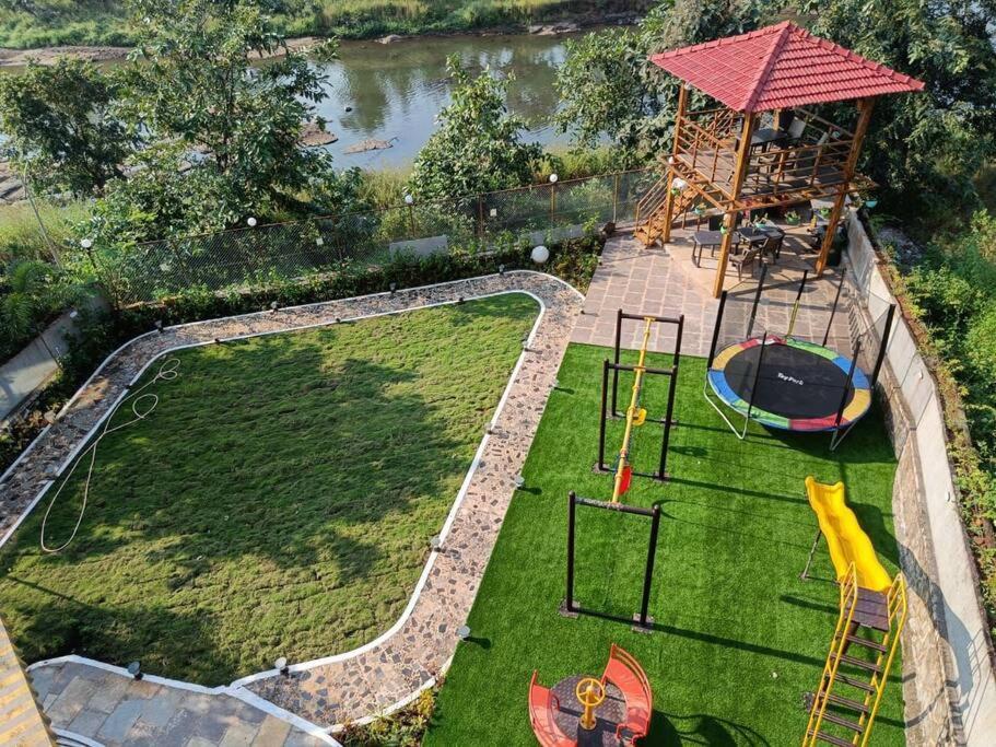 Sunils Villa With Machan And Play Area In Карджат Экстерьер фото